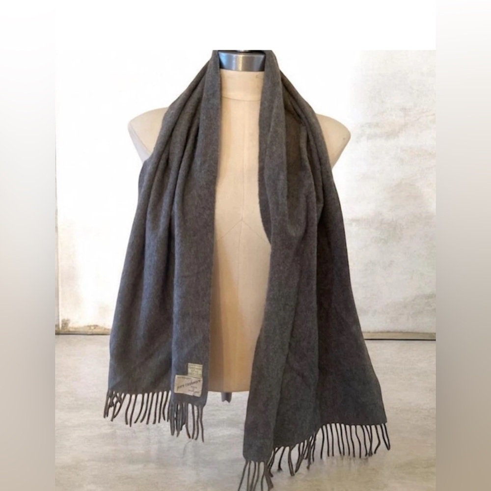 Vintage 100% Pure Scottish Cashmere Scarf Grey Abercrombie & Fitch 58x12” Unisex